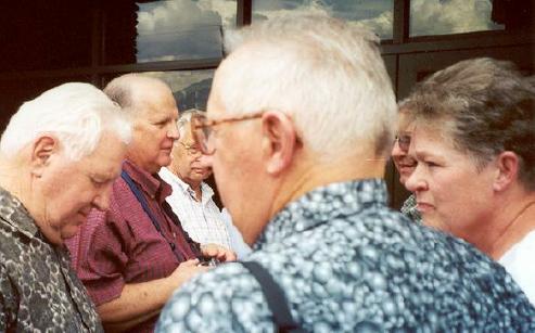 George Wilson, Lewis Church, Lynn Paulson, Paul Wilson, Jim Cooke and Karen Church (Gary Bobzien / photo)